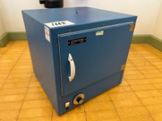 Phillip Harris HE/CL Table Top Warming Cupboard, 240v. Please Note: Auction Location - Bay