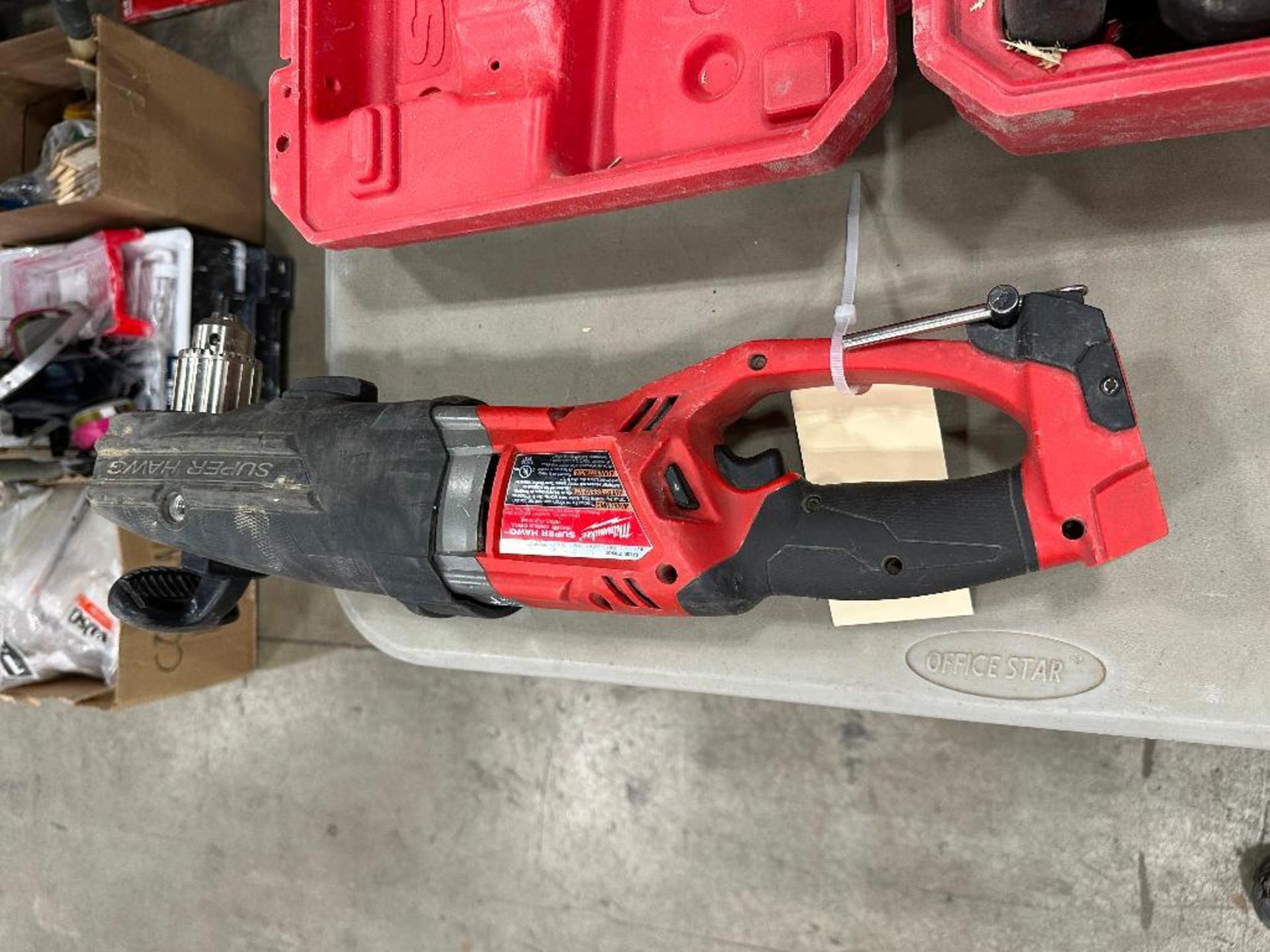 Milwaukee Fuel Cordless Super Hawg 1/2” Right Angle Drill - Image 5 of 7