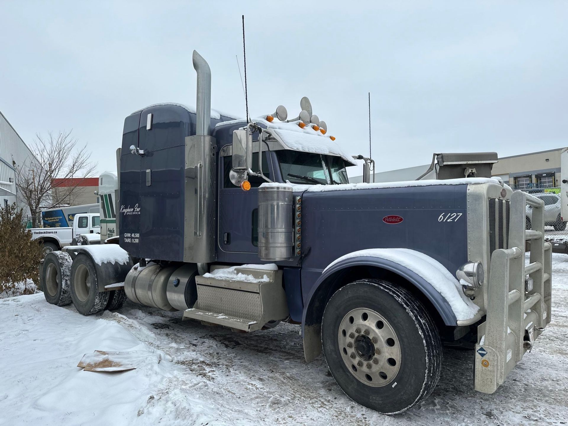 2018 Peterbilt 389 T/A Sleeper Truck Tractor VIN #: 1XPXDP9X7JD496127 - Image 7 of 26
