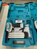 Makita AF506 Pneumatic Brad Nailer