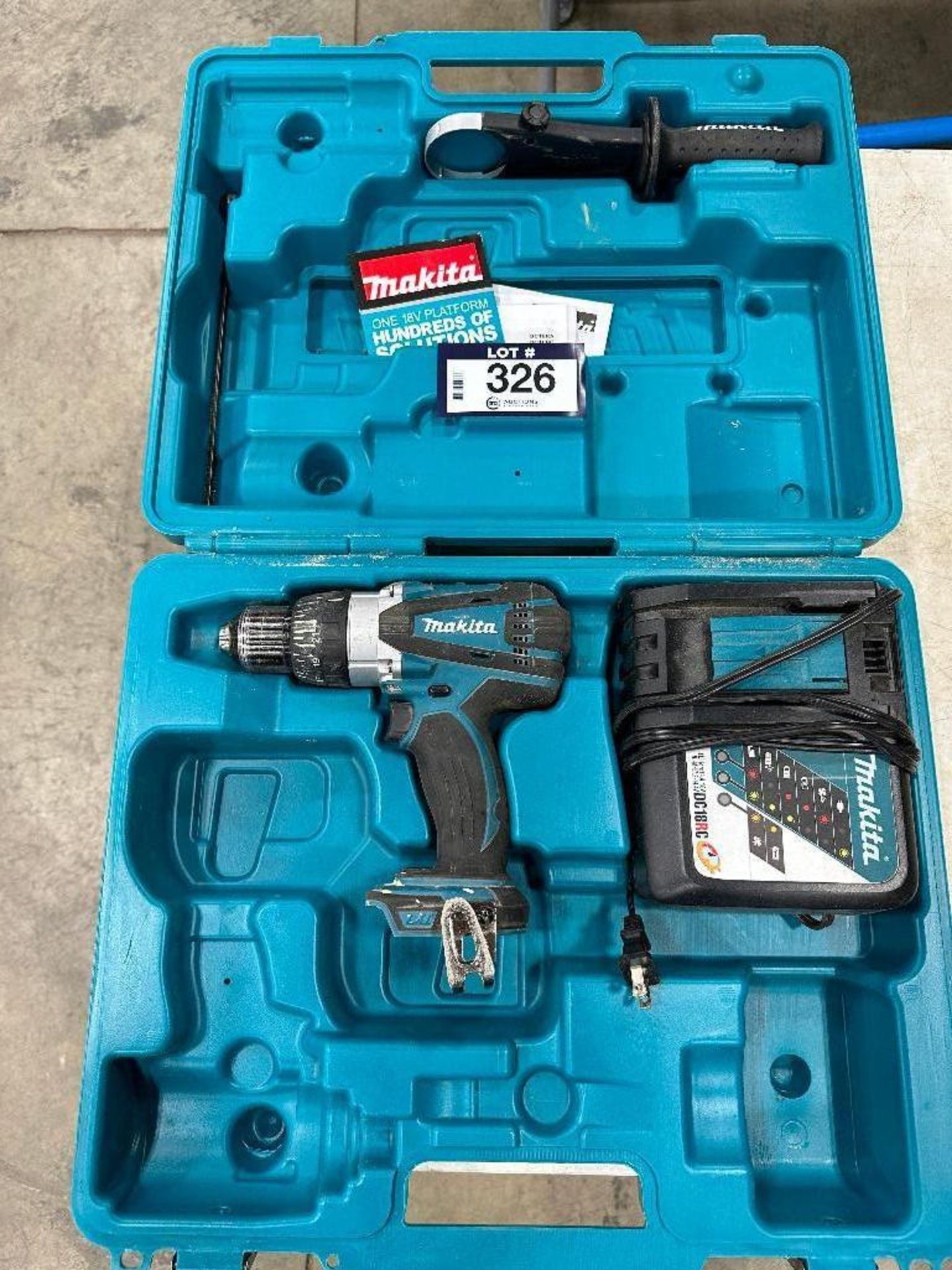 Makita DHP458 Cordless Drill w/ Battery Charger and Case - Image 3 of 5