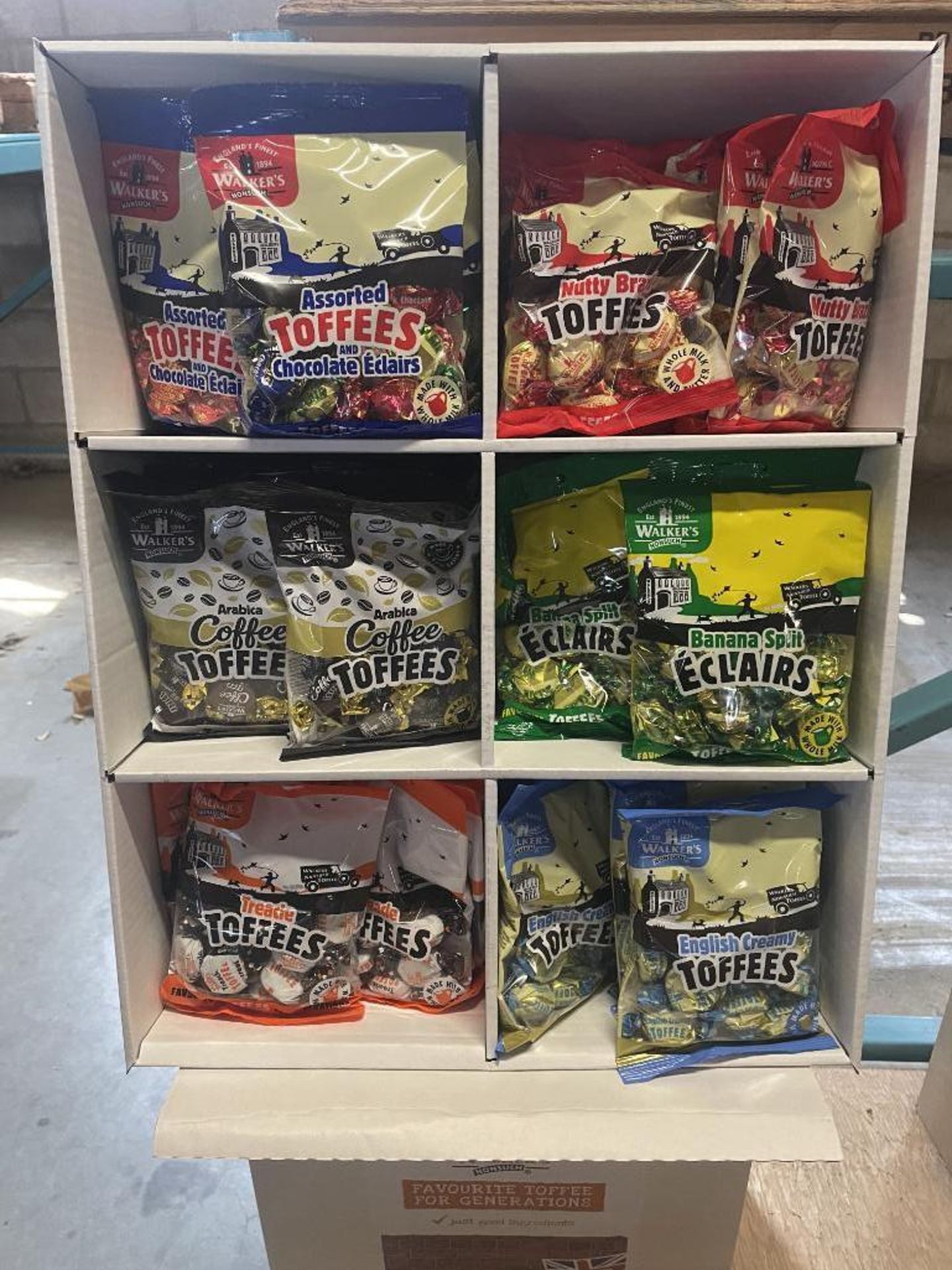 WALKERS ASSORTED TOFFEE FREESTANDING RETAIL DISPLAY