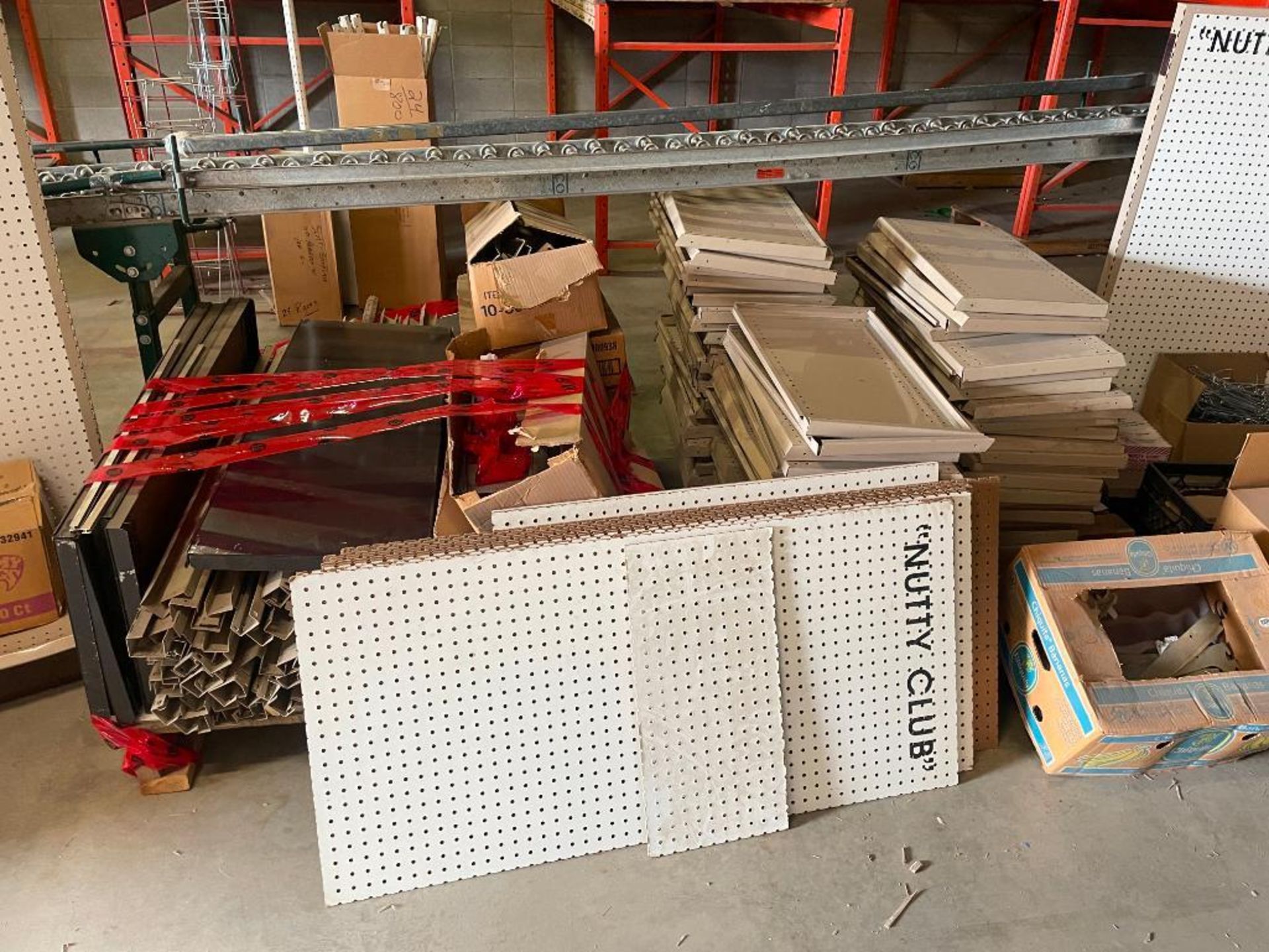 LOT OF PEGBOARD FLOOR DISPLAY STANDS - Image 2 of 6