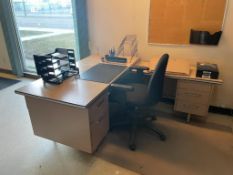 L-SHAPE RECEPTION DESK WITH TASK CHAIR