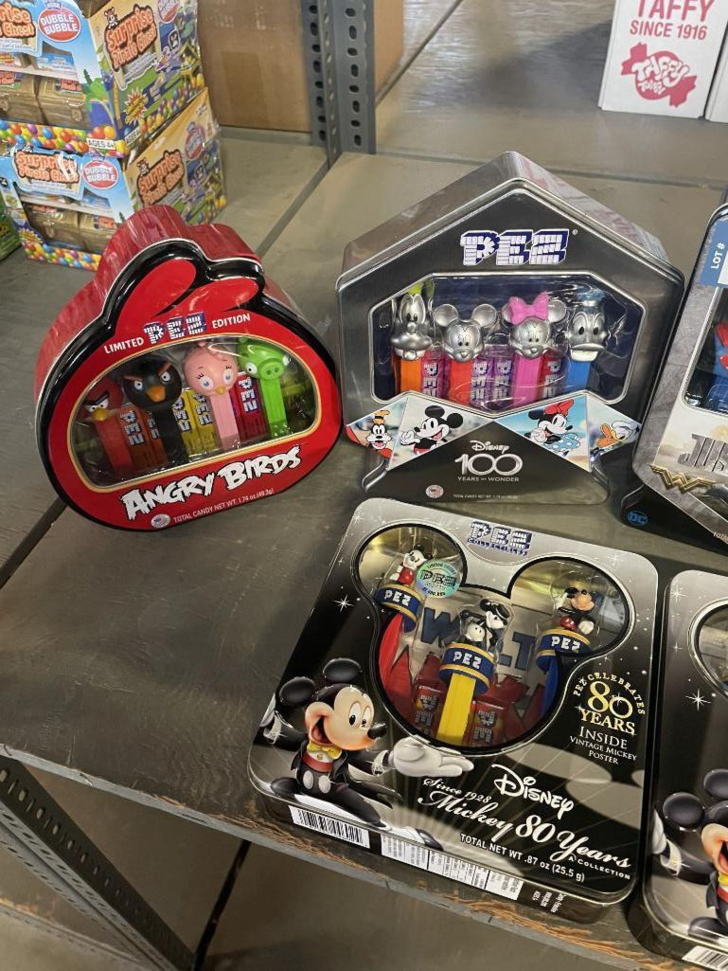 (7) PEZ GIFT TIN INCLUDING: DISNEY 80 YEARS OF MICKEY, DISNEY 100 YEARS OF WONDER, STAR WARS, JUSTIC - Image 2 of 4