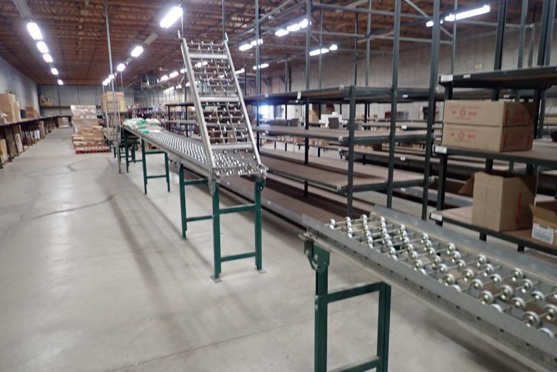 Gravity Feed Conveyor System. - Image 3 of 3