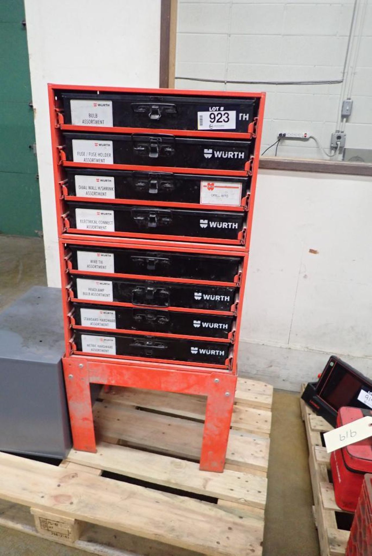 Wurth Parts System w/ 8-Drawers and Contents.