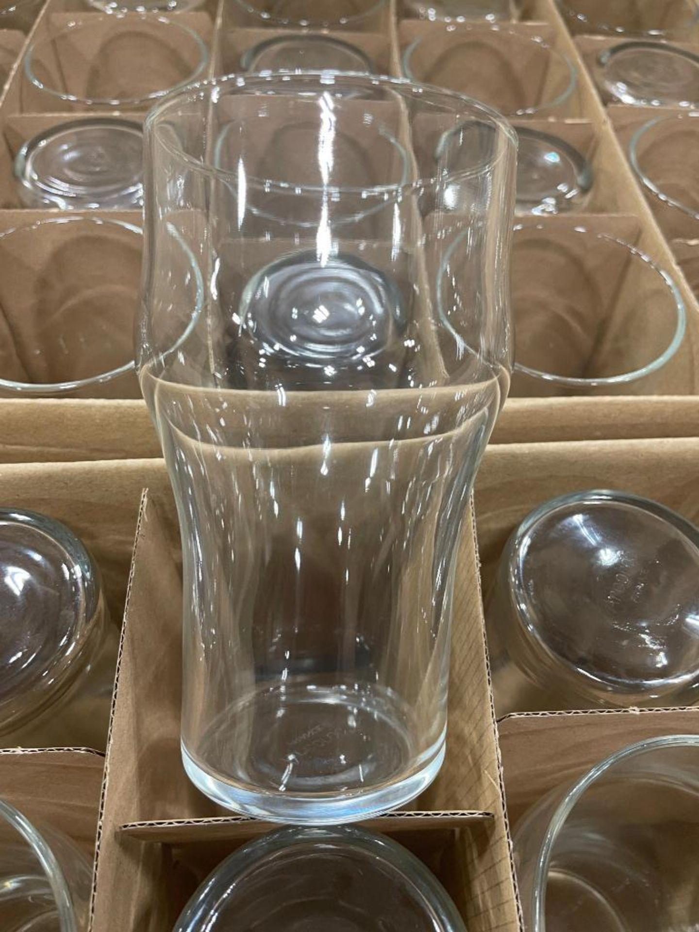 2 CASES OF 12OZ NONIC BEER GLASS, ARCOROC 43740 - 24 PER CASE - Bild 13 aus 14