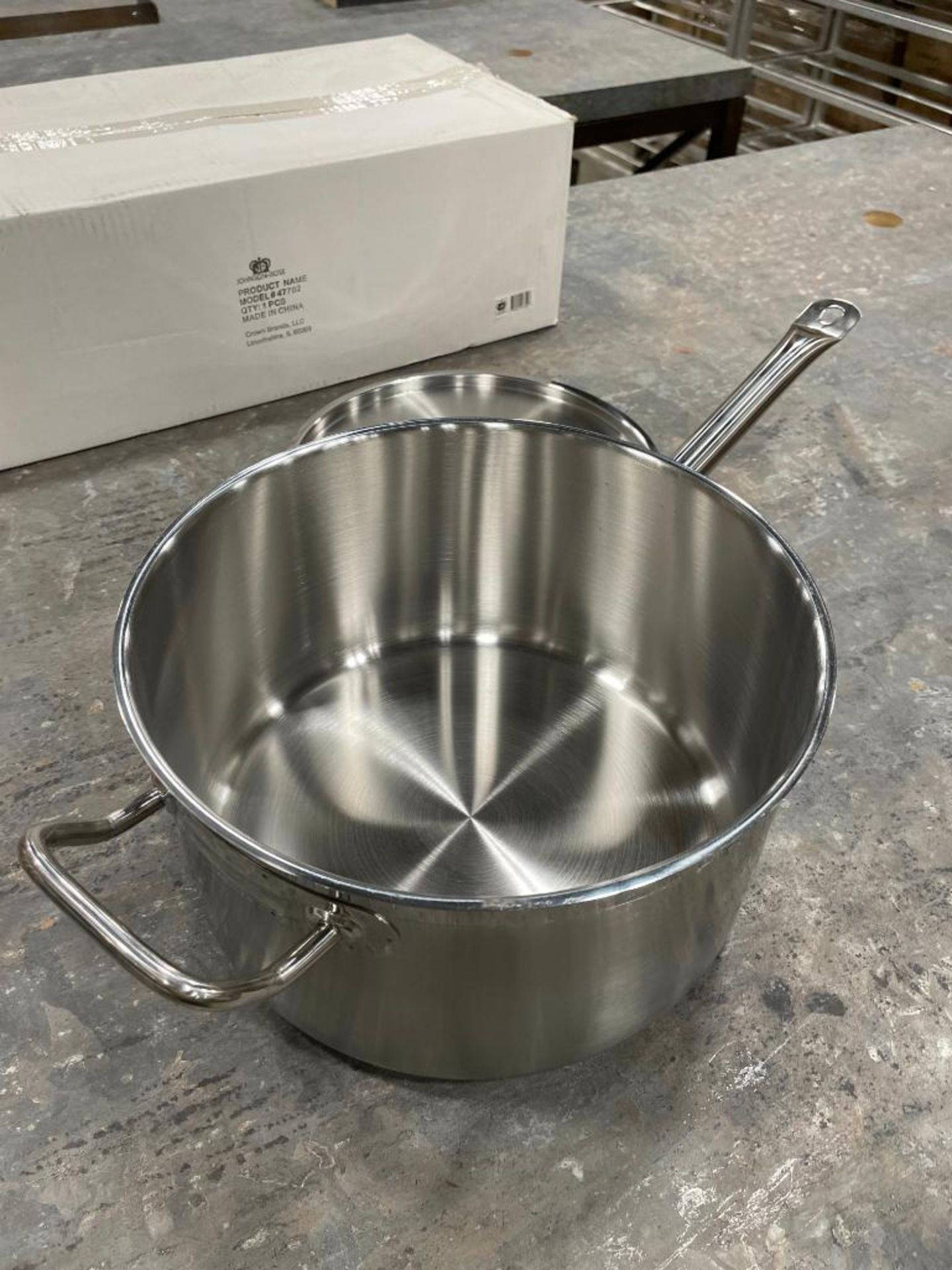 10QT HEAVY DUTY STAINLESS SAUCE PAN INDUCTION CAPABLE, JR 47702- NEW - Image 4 of 7