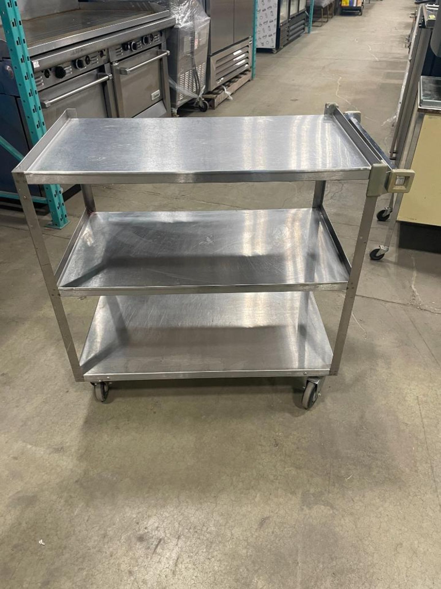 BLOOMFIELD 3-TIER STAINLESS STEEL BUSSING CART - Image 6 of 6