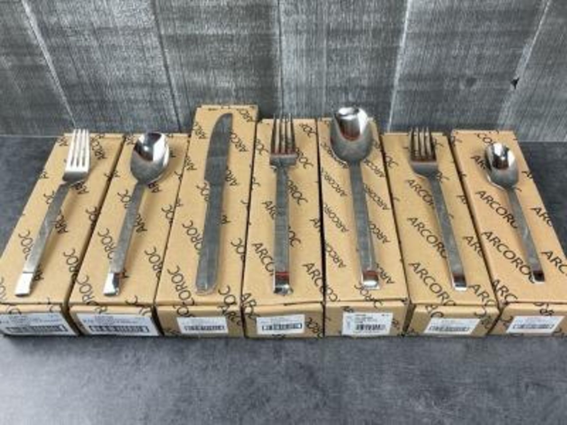 ARCOROC EMPIRE 7PC EXTRA HEAVY WEIGHT CUTLERY SET - LOT OF 84PCS (12/EA)