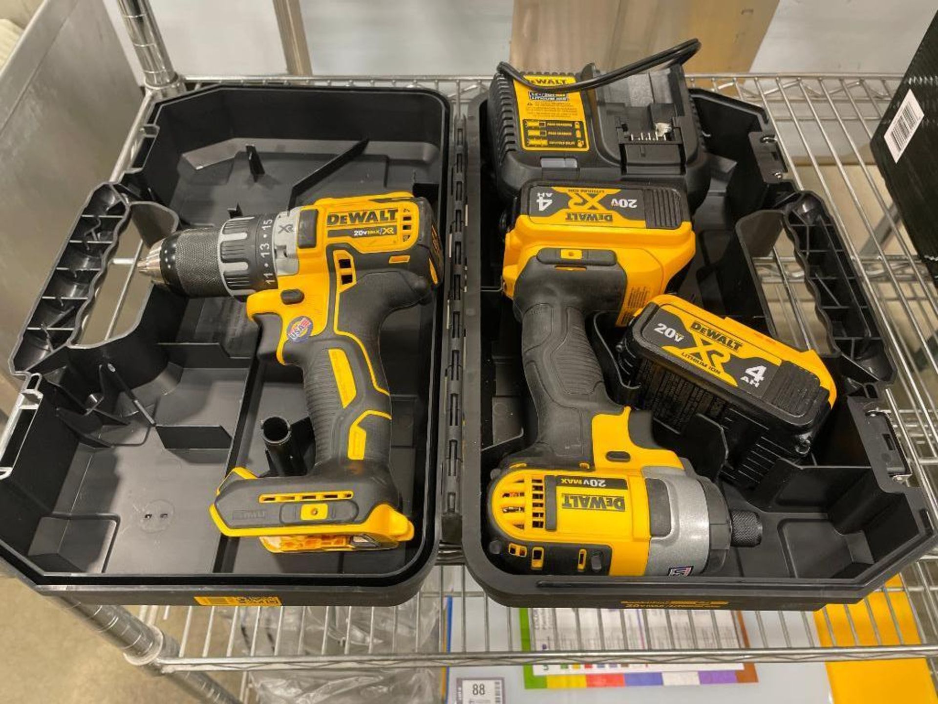 DEWALT 20V MAX 1/4" IMPACT DRIVER KIT DCF885M2 & DEWALT 20V RX 1/2" CORDLESS DRILL DCD791 - Image 4 of 5