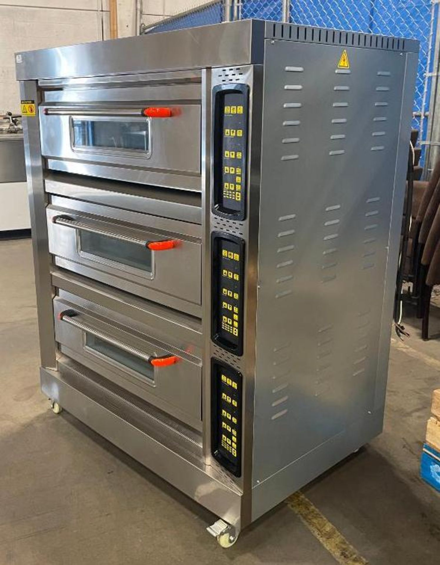 NEW HGB-306 TRIPLE DECK ELECTRIC OVEN - Image 7 of 13