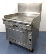 QUEST QGR-1 SERIES NATURAL GAS SINGLE OVEN RANGE WITH 36" GRIDDLE