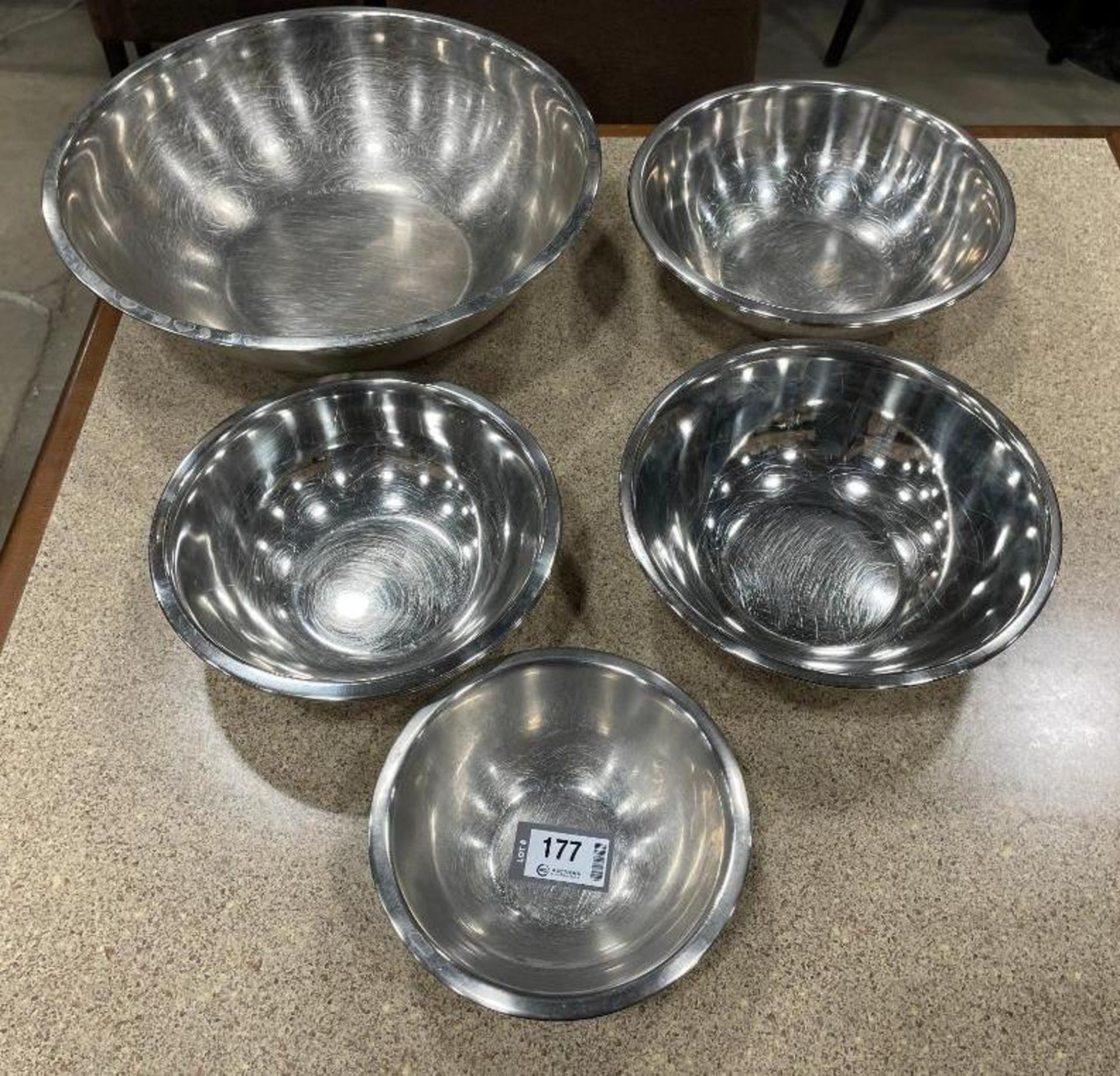 (5) ASSORTED SIZE STAINLESS STEEL MIXING BOWLS