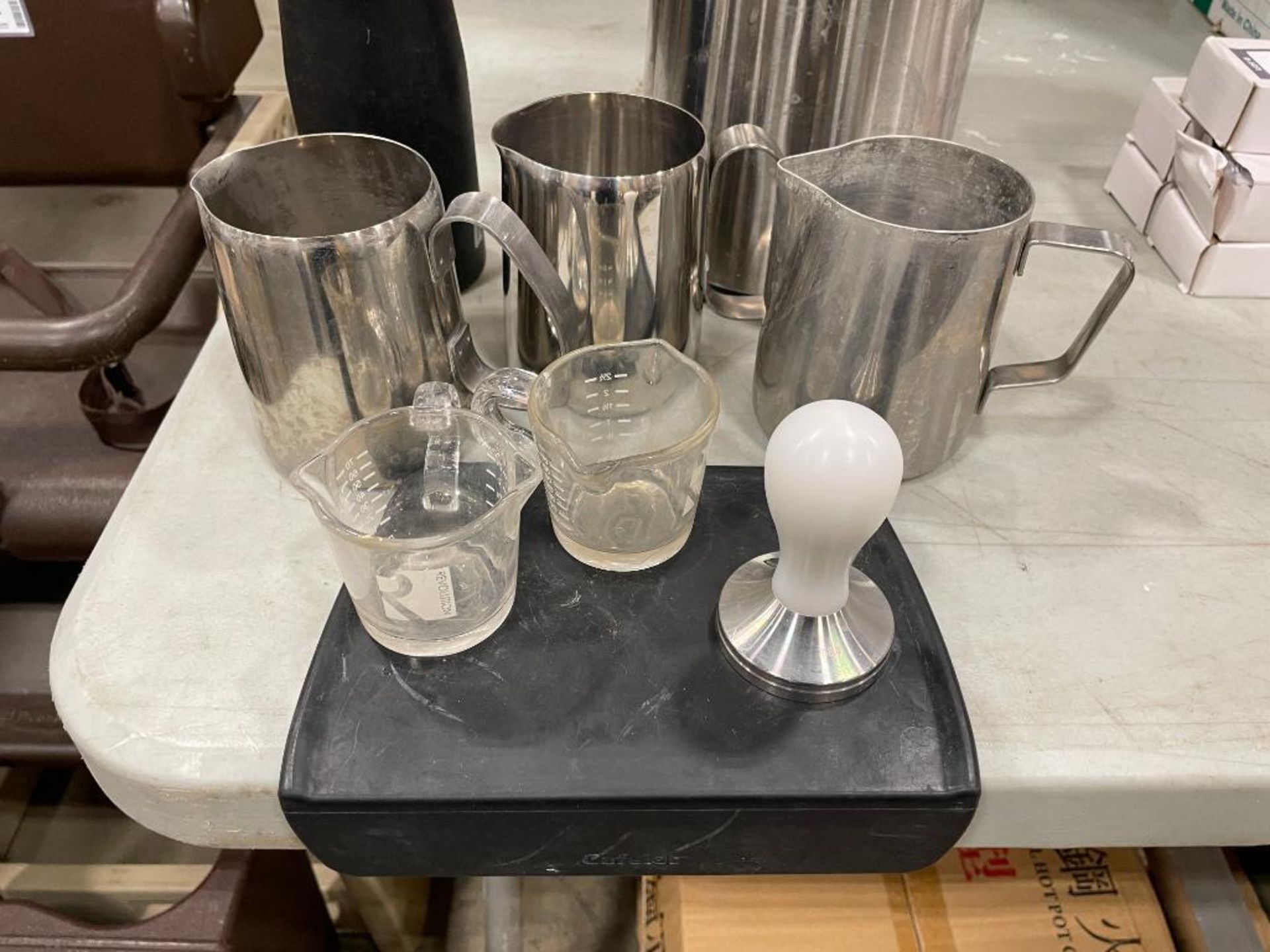 LOT OF ASSORTED CAFE EQUIPMENT INCLUDING: TAMPER, FROTHING PITCHERS, WHIPPED CREAM DISPENSER, AIRPOT - Image 7 of 8