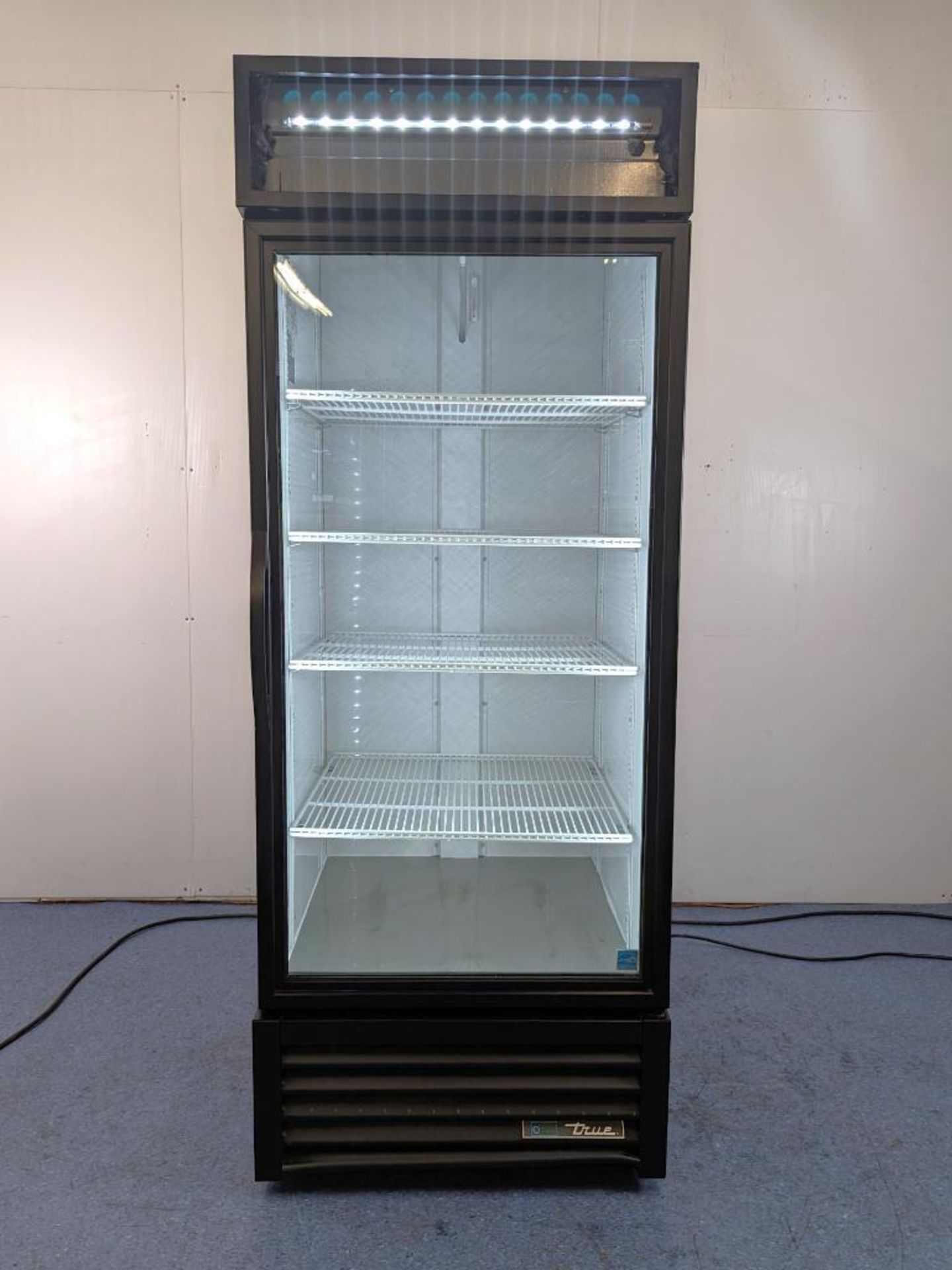 TRUE GDM-26-HC-TSL01 30" SINGLE GLASS DOOR COOLER - Image 3 of 9