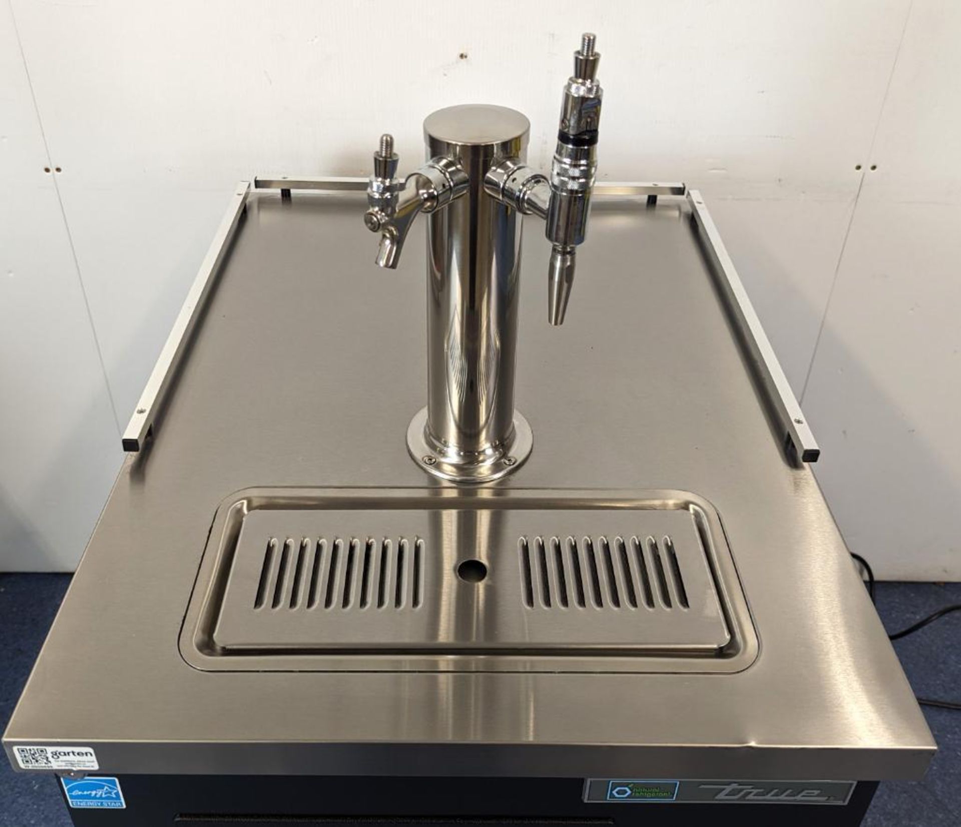 TRUE TDD-1-HC 24" SINGLE DOOR DOUBLE STAINLESS STEEL TAP KEGERATOR - Image 4 of 10