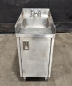 15" X 24" X 33.5" STAINLESS STEEL HAND SINK CABINET