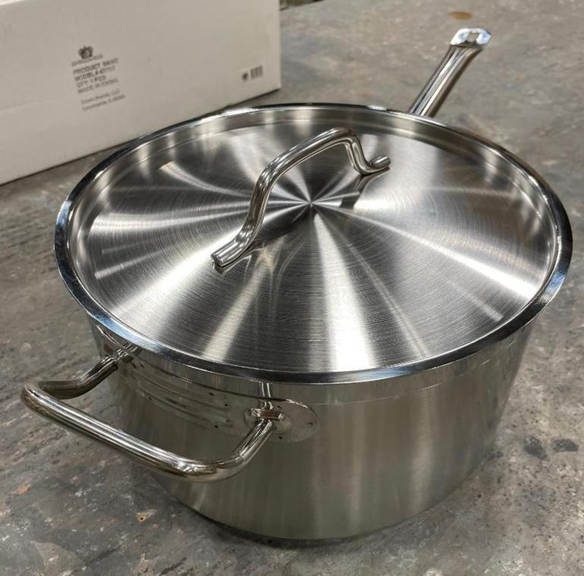 10QT HEAVY DUTY STAINLESS SAUCE PAN INDUCTION CAPABLE, JR 47702- NEW