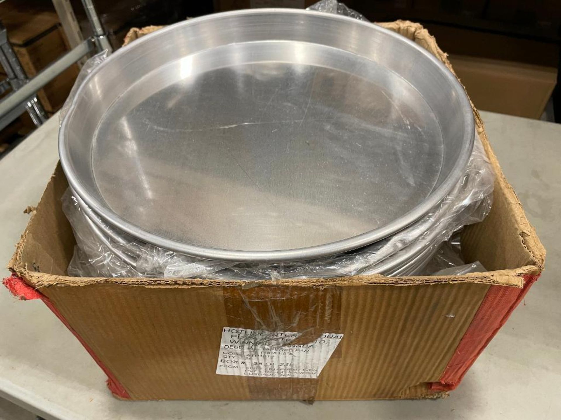 CASE 15" PIZZA PAN - 24 PANS PER CASE - NEW