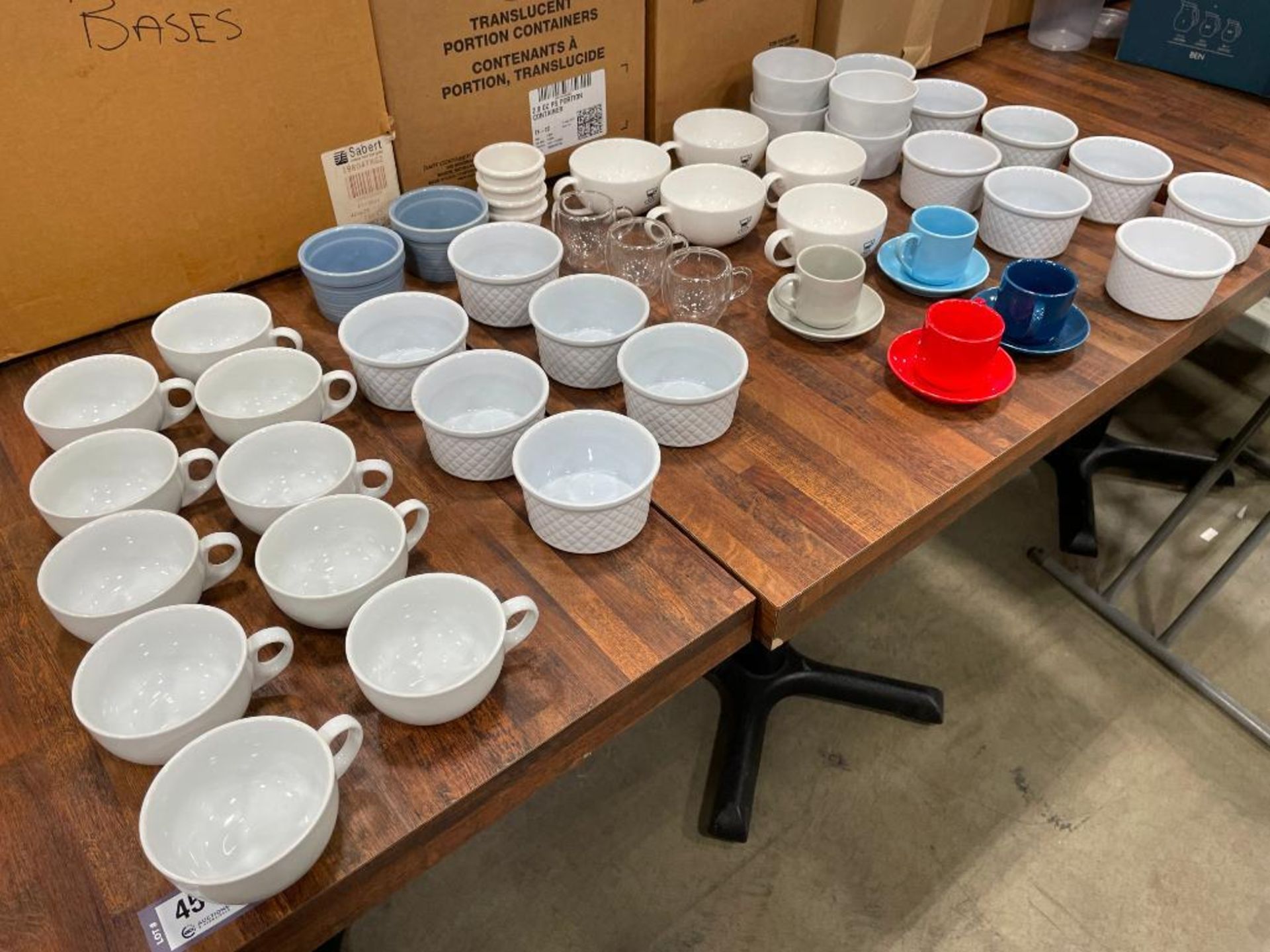 LOT OF ASSORTED COFFEE CUPS/ESPRESSO CUPS