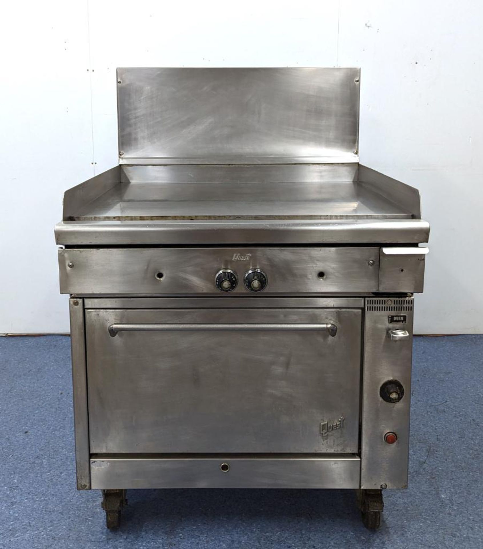 QUEST QGR-1 SERIES NATURAL GAS SINGLE OVEN RANGE WITH 36" GRIDDLE - Image 3 of 11