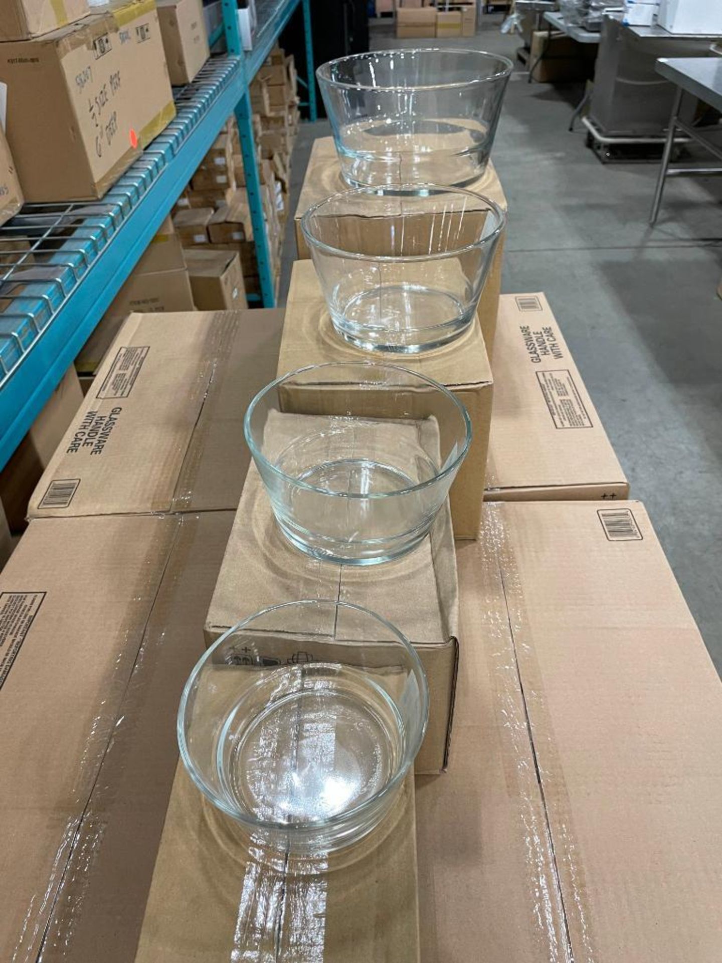 NEW ARCOROC UNISSON 24 PIECES GLASS BOWL SET - Bild 5 aus 21