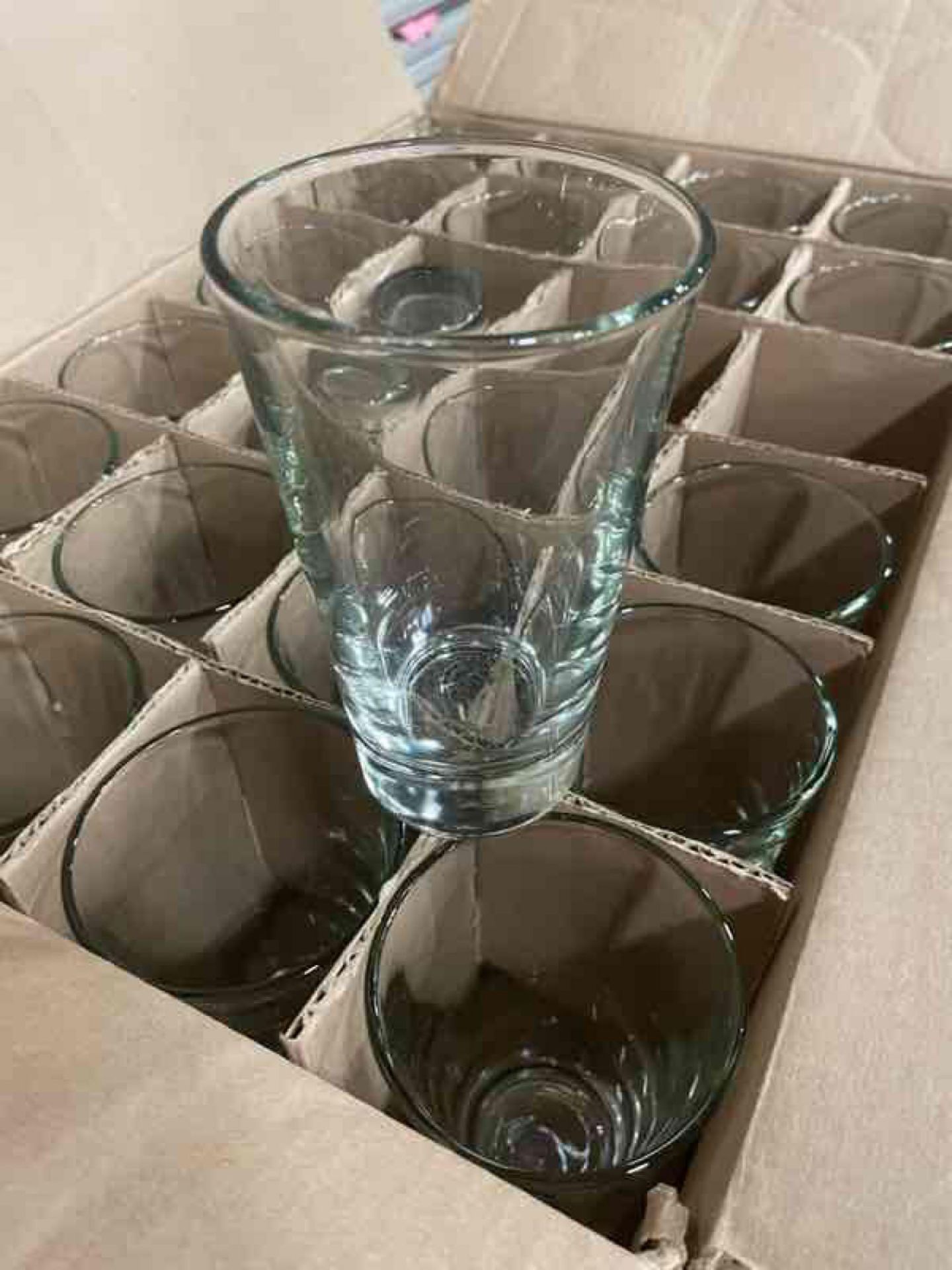 LIBBEY 14OZ MIXING GLASS 15514 - LOT OF 23 - NEW