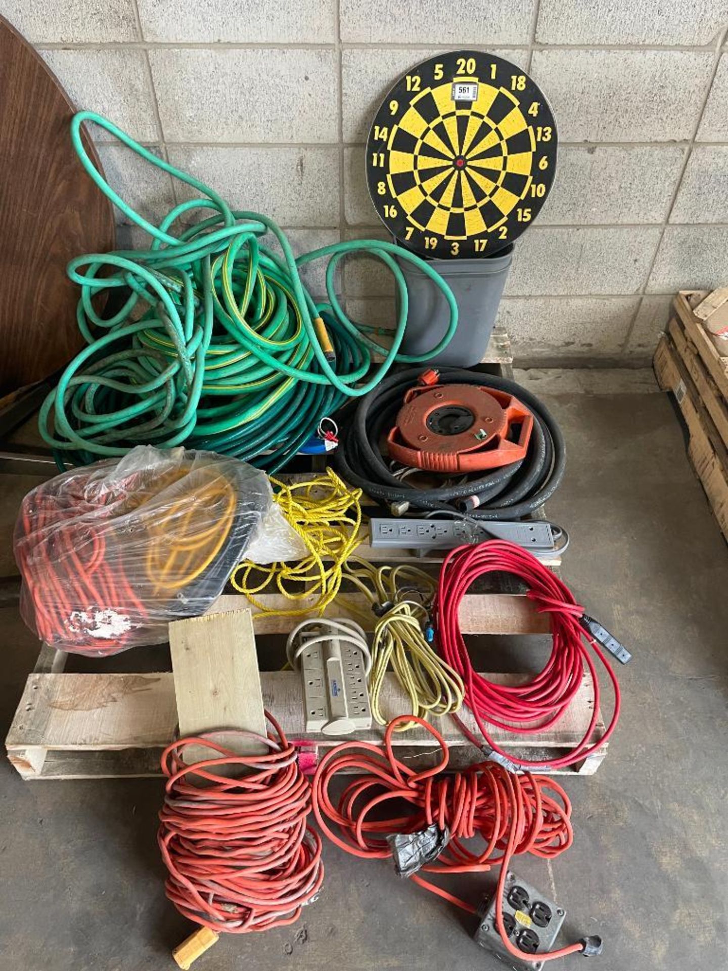 PALLET OF EXTENSION CORDS & WATER HOSE