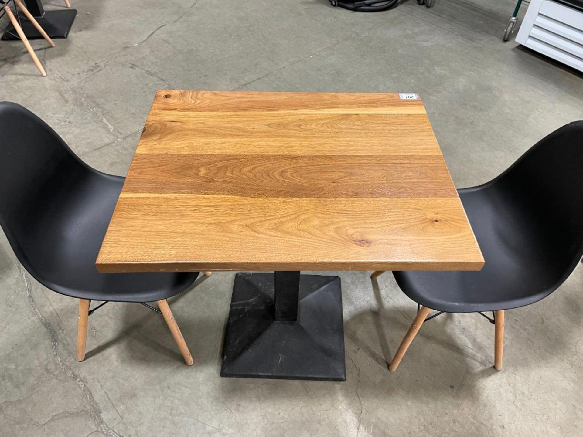 30" X 24" WOOD TOP SINGLE PEDESTAL TABLE WITH (2) BLACK PLASTIC BACK CHAIRS - Image 8 of 9