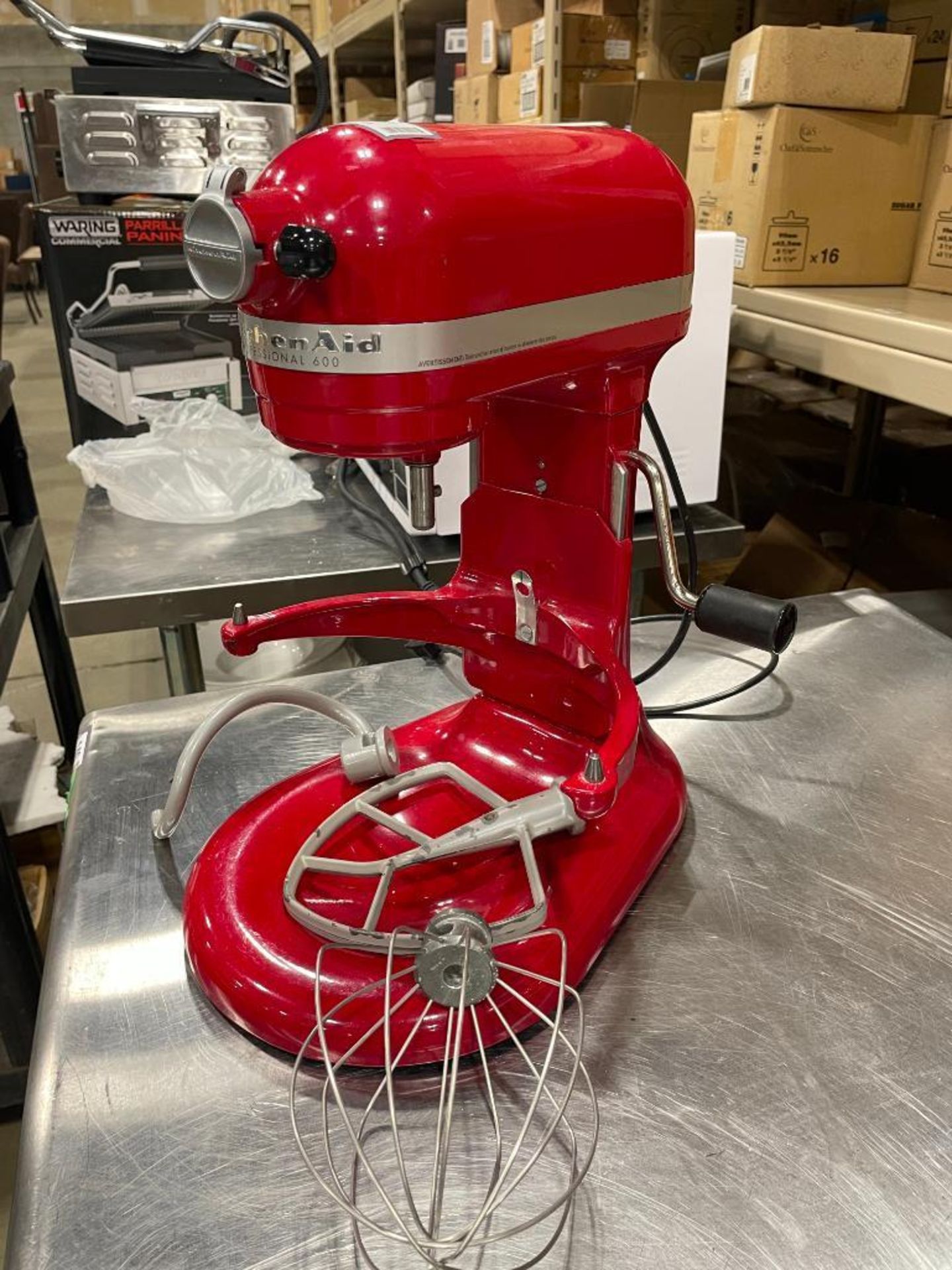 KITCHENAID PROFESSIONAL 600 SERIES 6-QUART BOWL-LIFT STAND MIXER WITH ATTACHMENTS - Image 3 of 12