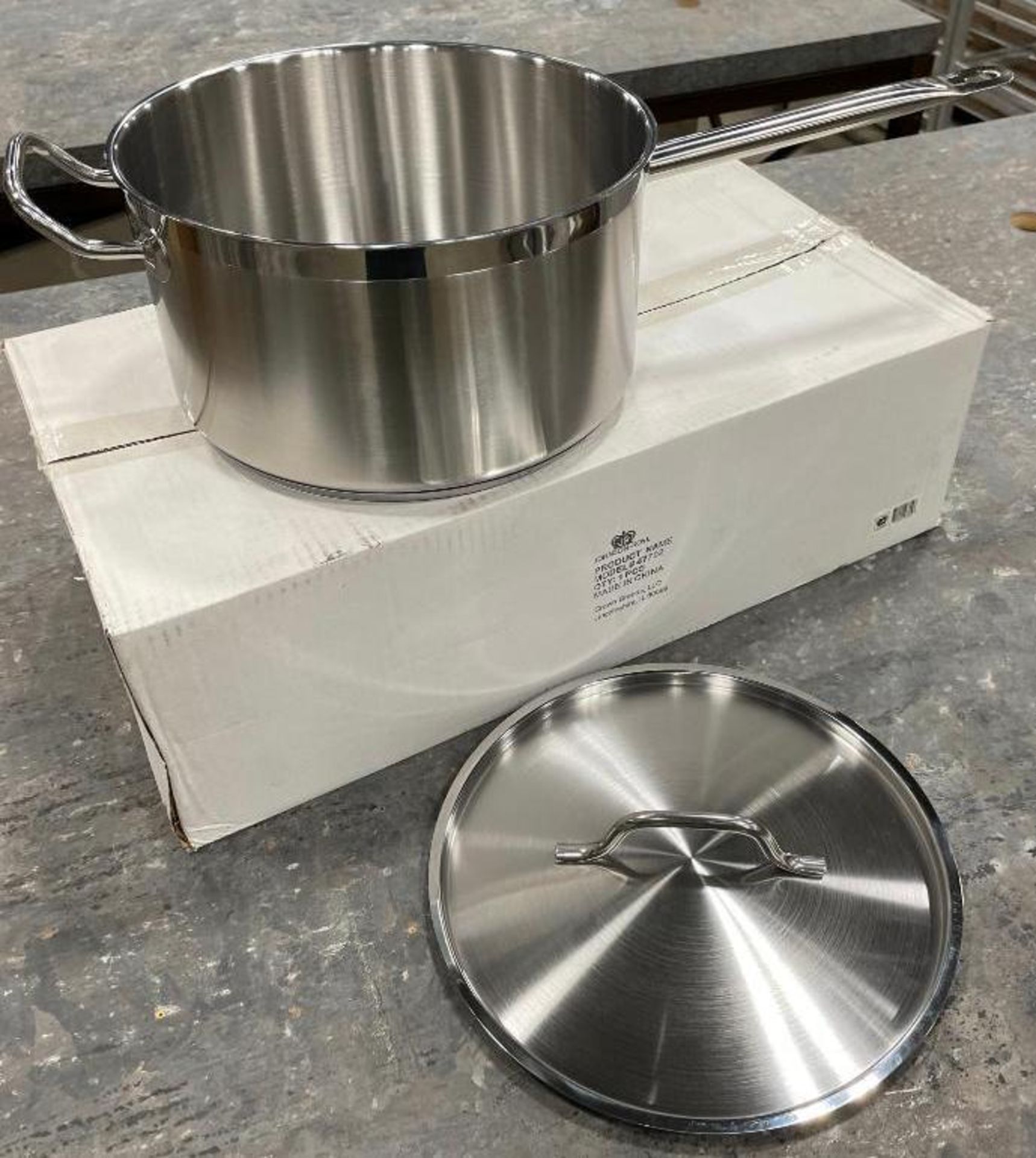 10QT HEAVY DUTY STAINLESS SAUCE PAN INDUCTION CAPABLE, JR 47702- NEW - Image 7 of 7