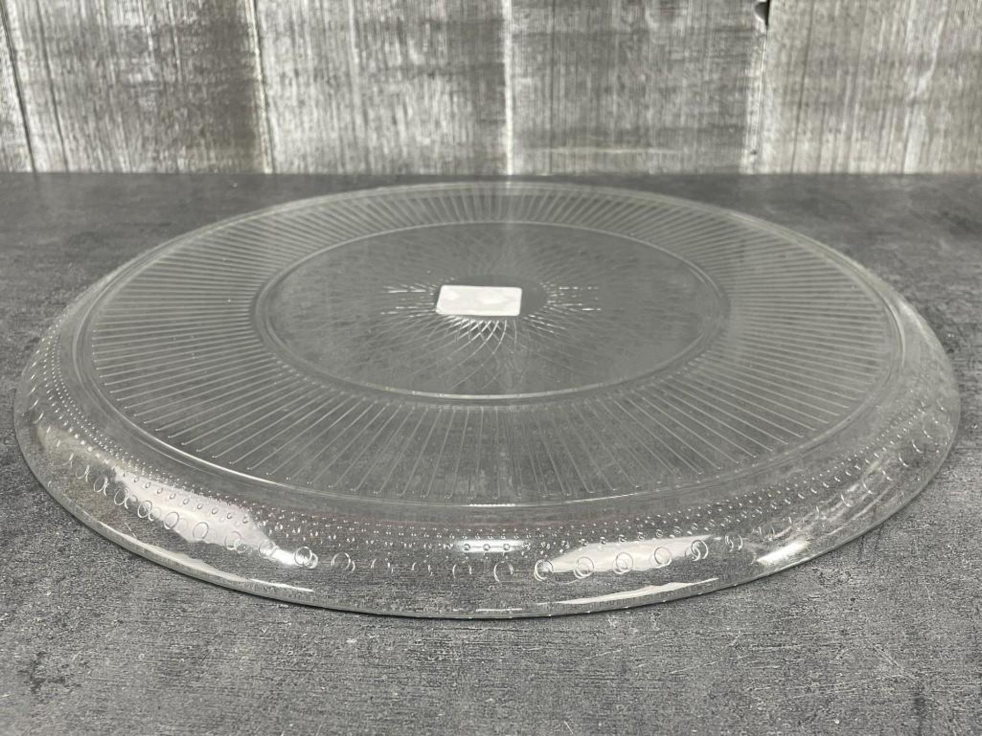 12.5" LOUISON PLATTERS/ENTREE PLATES, ARCOROC N8804 - LOT OF 12 (2 CASES) - Image 3 of 7