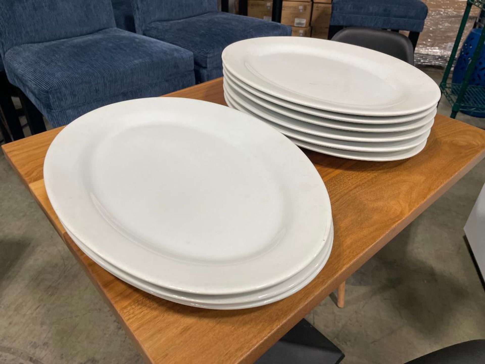 LOT OF (6) 18" ROLLED EDGE WHITE PLATTER & (3) 20" ROLLED EDGE WHITE PLATTER, JOHNSON ROSE 90048 & 9 - Image 3 of 3