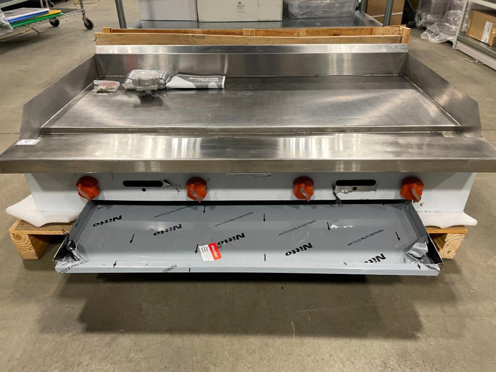 NEW SIERRA SRMG48 - 48" COUNTERTOP MANUAL GAS GRIDDLE - Image 10 of 14