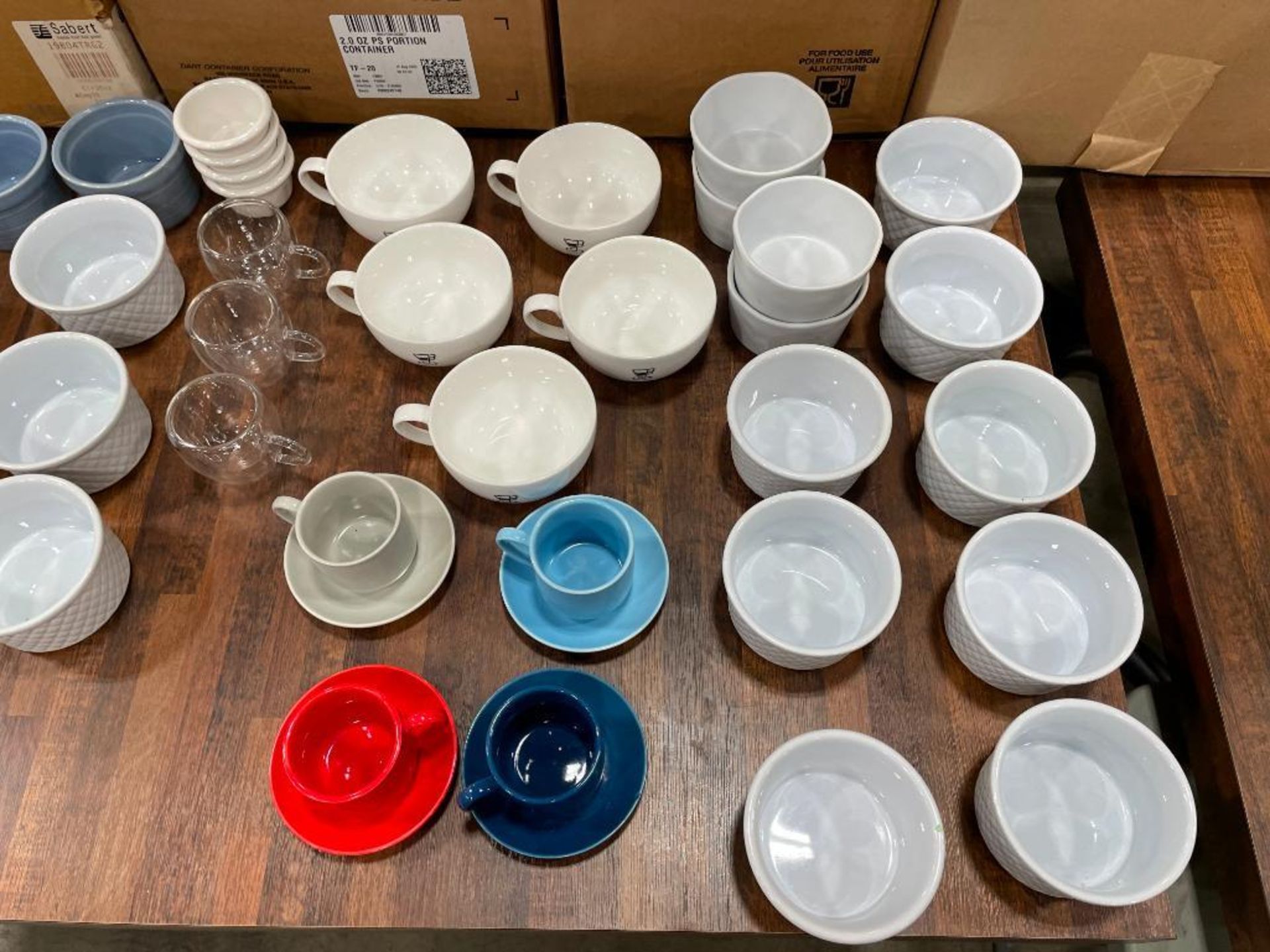 LOT OF ASSORTED COFFEE CUPS/ESPRESSO CUPS - Image 11 of 11