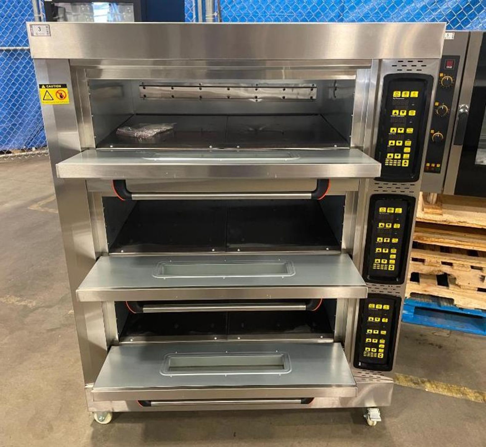NEW HGB-306 TRIPLE DECK ELECTRIC OVEN - Image 2 of 13