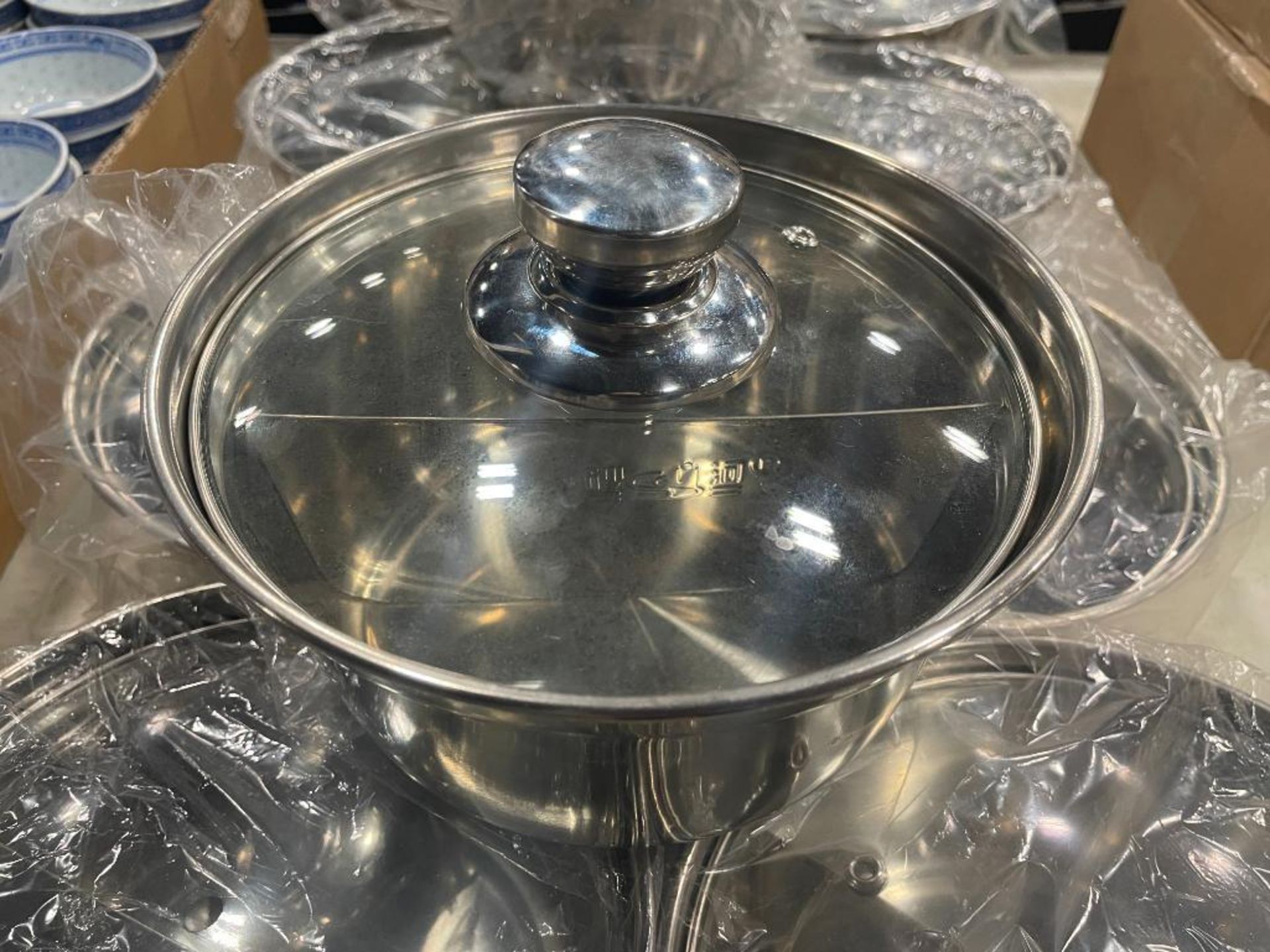 LOT OF (10) TWO-COMPARTMENT ROUND STAINLESS STEEL POT WITH COVERS