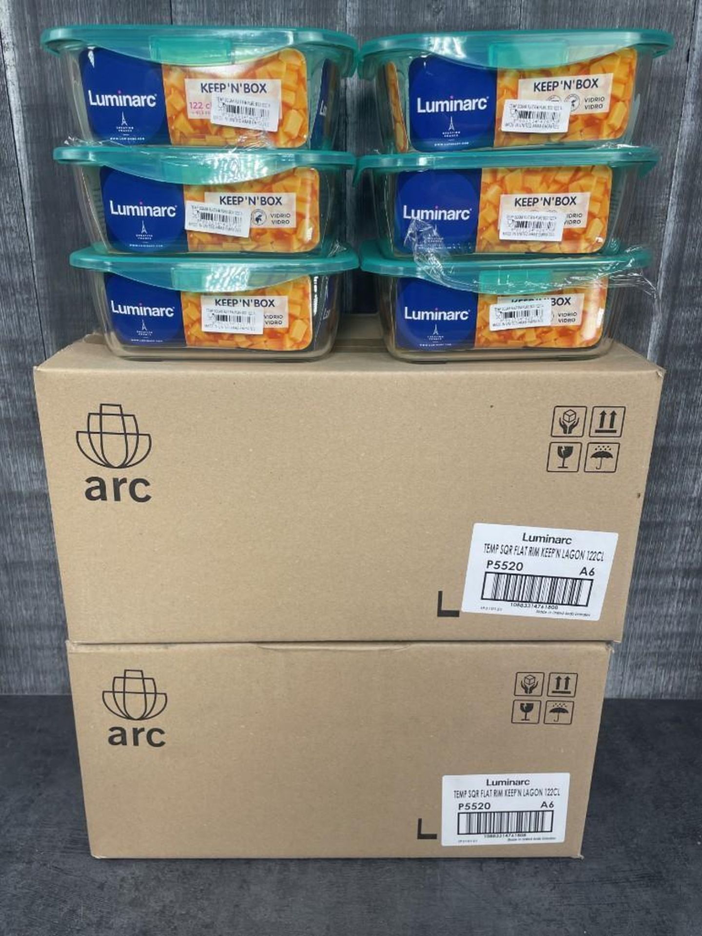 1.22L GLASS SQUARE KEEP N BOXES, ARCOROC P5520 - LOT OF 18 (3 CASES)