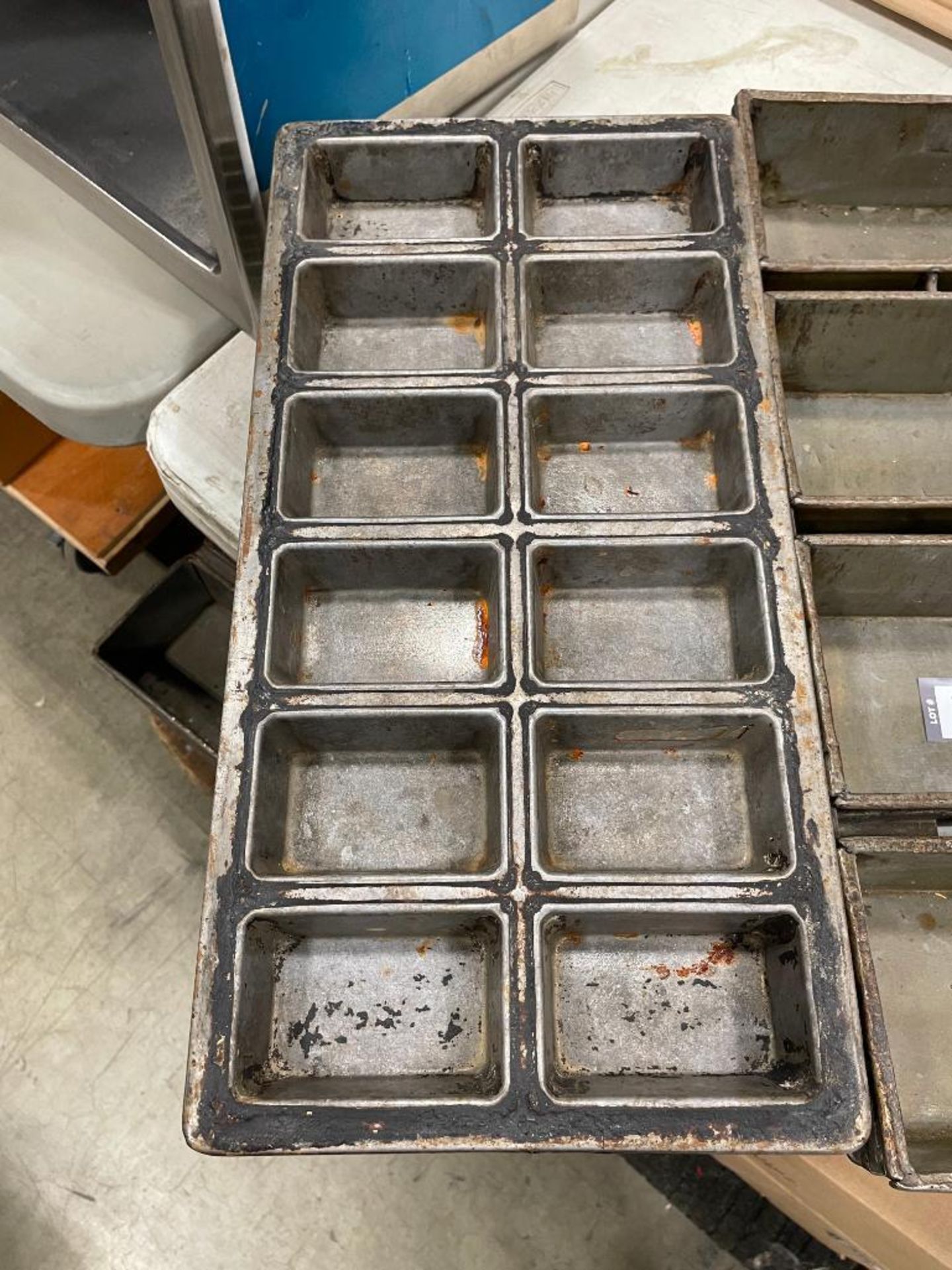 (2) 4-COMPARTMENT STRAPPED LOAF PANS & (10) 12-COMPARTMENT MINI LOAF PANS - Image 2 of 6