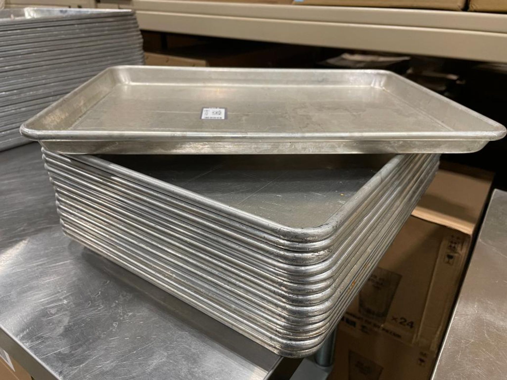 (14) HALF SIZE BUN PANS