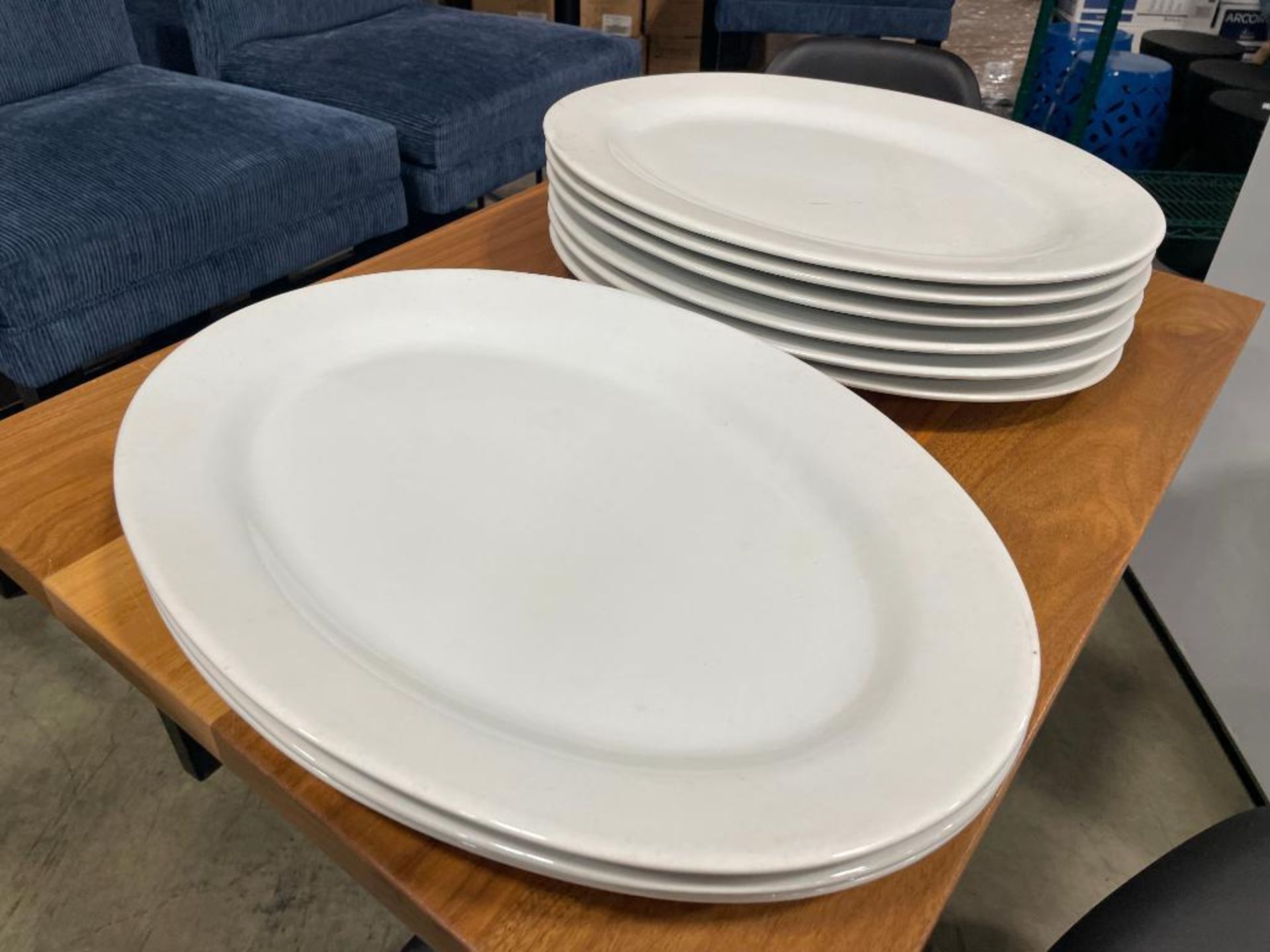 LOT OF (6) 18" ROLLED EDGE WHITE PLATTER & (3) 20" ROLLED EDGE WHITE PLATTER, JOHNSON ROSE 90048 & 9