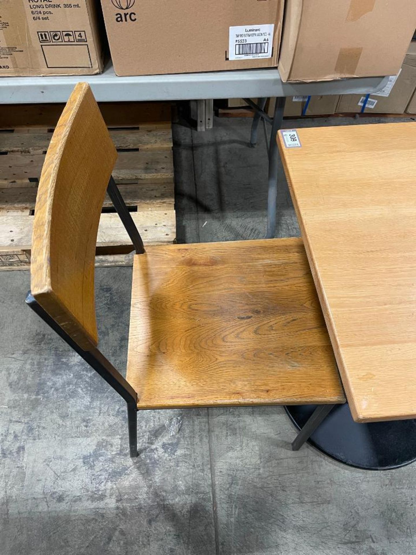 24" X 24" SINGLE PEDESTAL WOOD TOP TABLE WITH (2) CHAIRS - Image 3 of 7