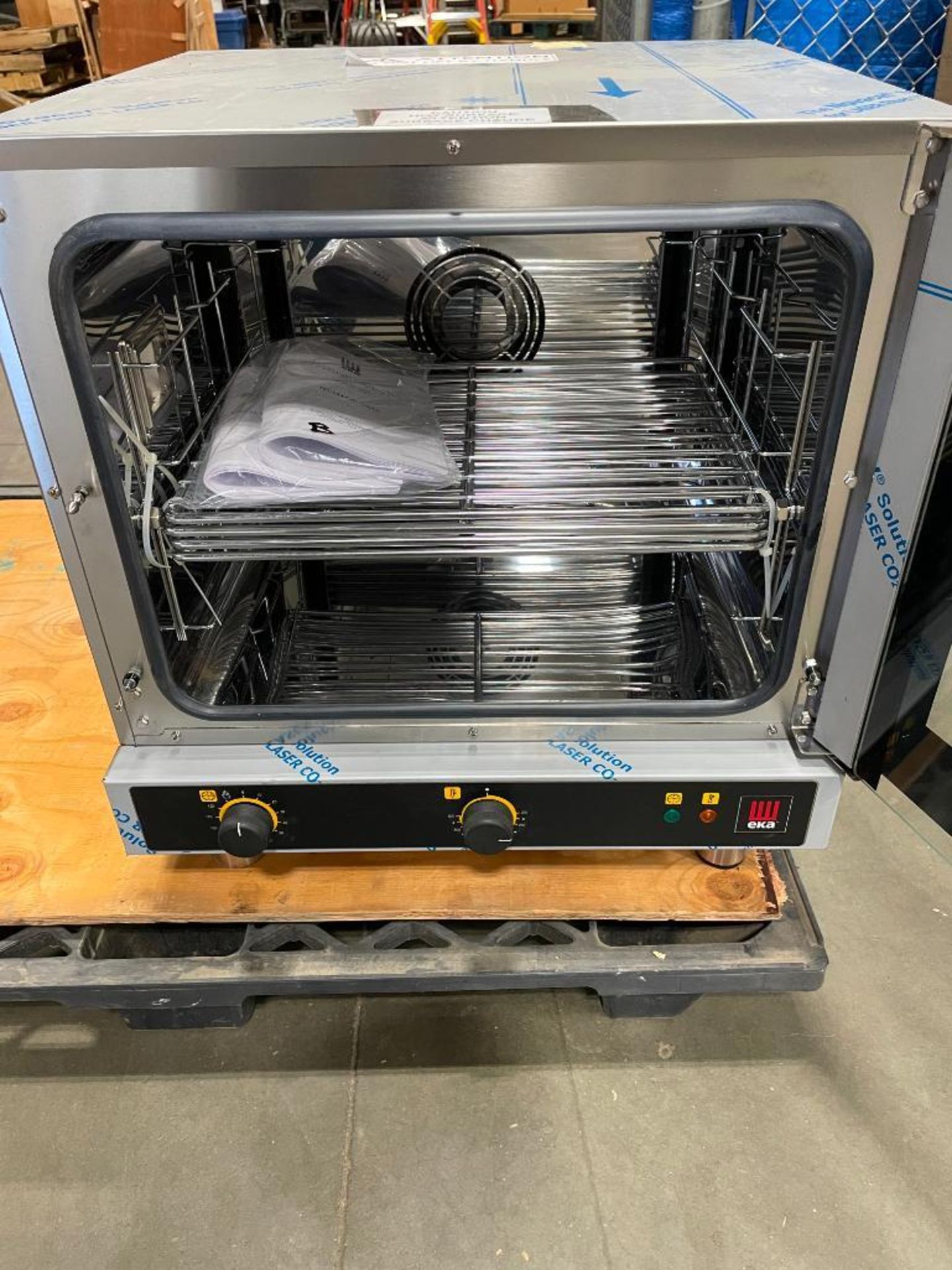 NEW EKFA-412 AL HALF SIZE ELECTRIC CONVECTION OVEN, 208V/1 PHASE - Image 6 of 16
