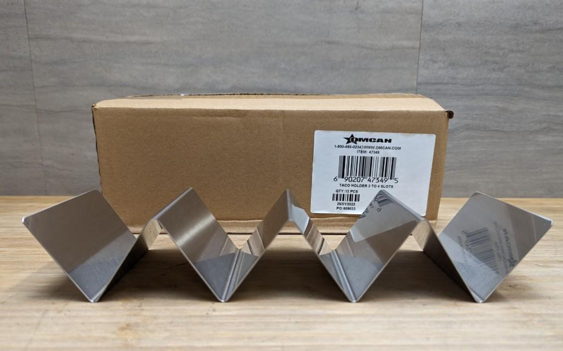 3 OR 4 SLOT STAINLESS TACO HOLDERS, OMCAN 47349 - LOT OF 12 - NEW