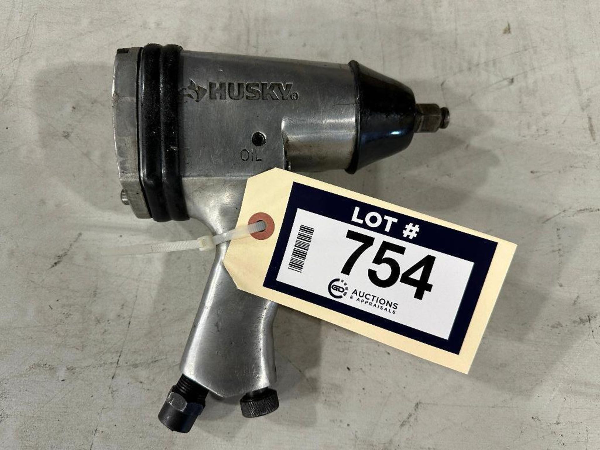 Husky 1/2-in Air Impact Wrench