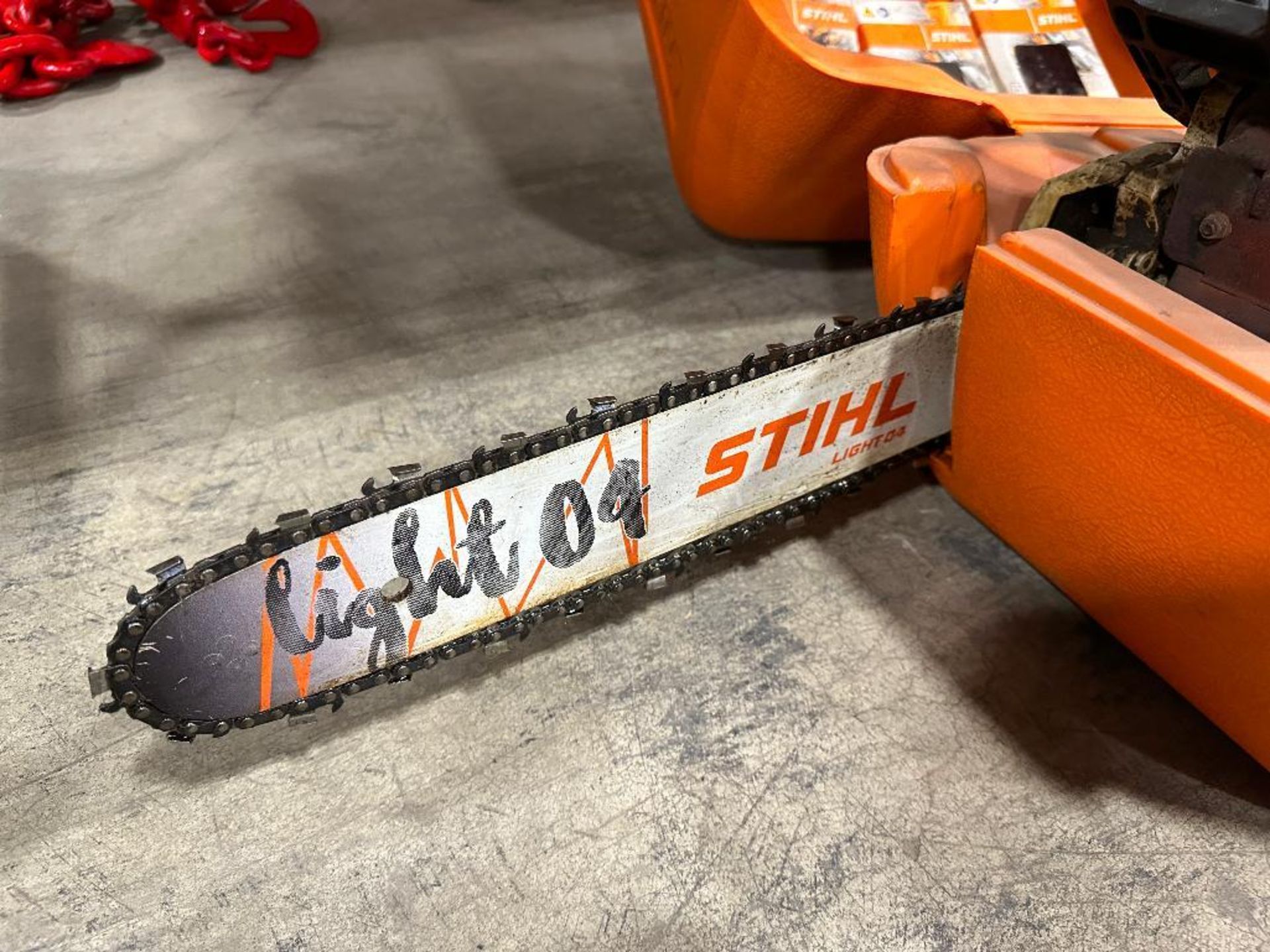 Stihl MS 250C Gas Chainsaw w/ Asst. Chain Oil, (3) Chains, Engine Oil, etc. - Image 4 of 9