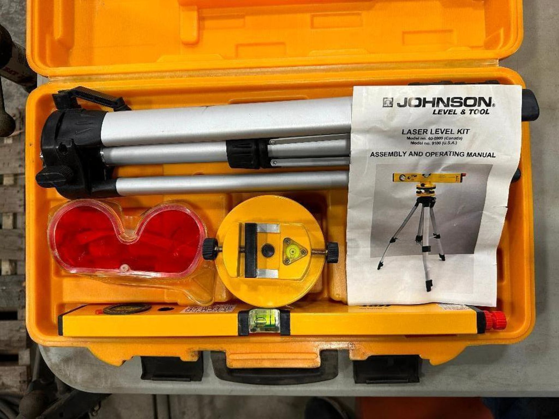 Johnson Laser Level Kit - Image 3 of 4