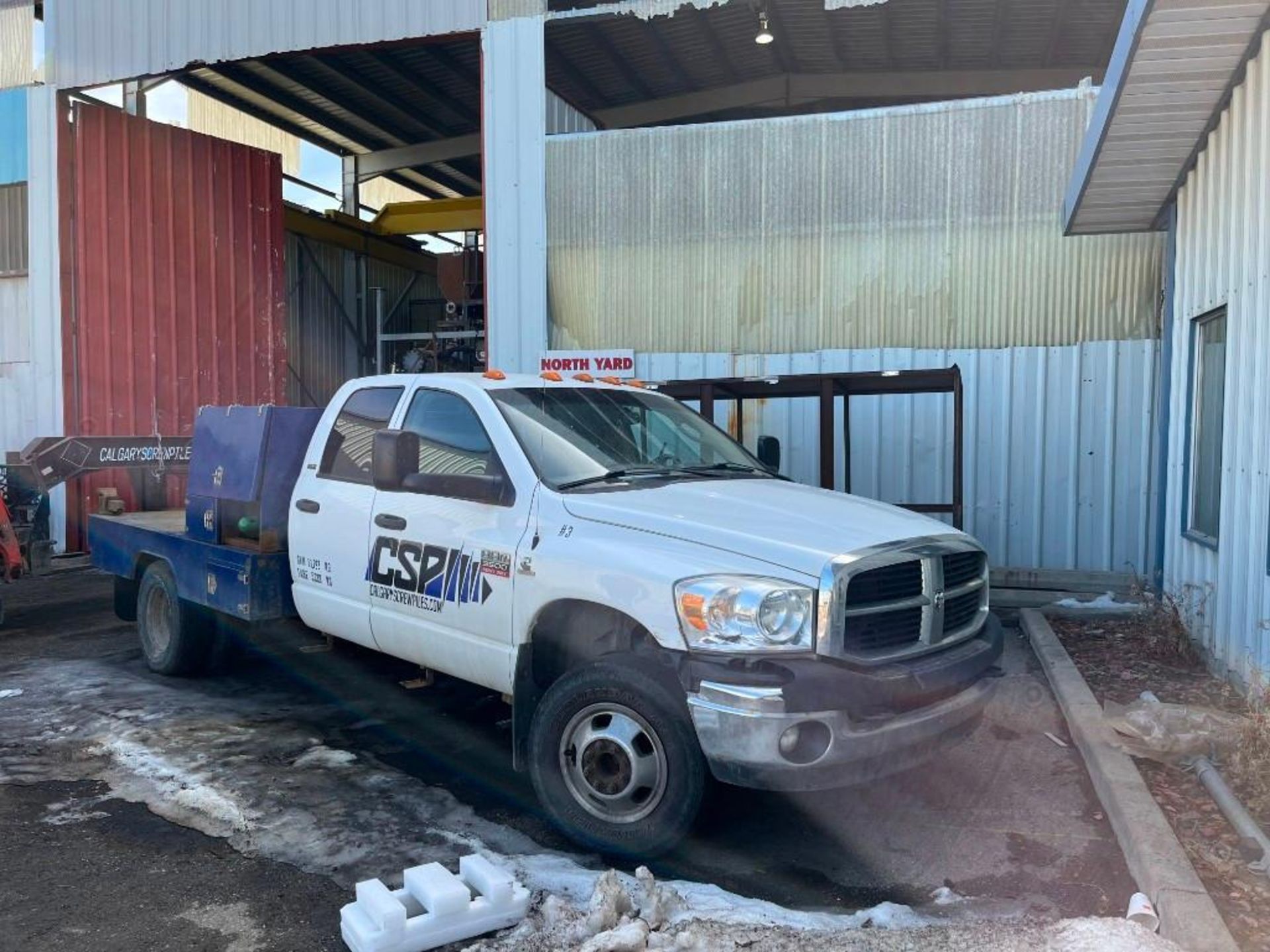 2008 Dodge Ram 3500HD SLT Quad Cab DRW 4x4 Deck Truck. VIN 3D6WH48A88G227963. - Image 2 of 9